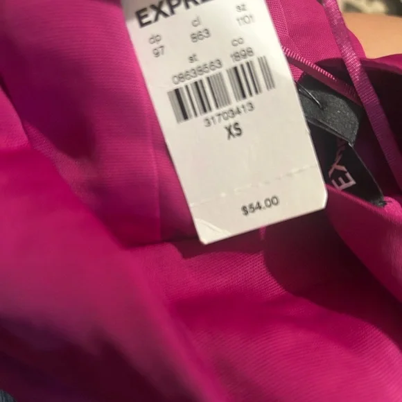 Express Fuchsia Strappy Top - Picture 4 of 4